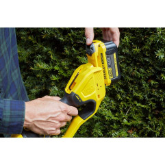 Taille-Haies sur perche STANLEY FATMAX SFMCPH845M1-QW V20 18V 4.0Ah 45cm